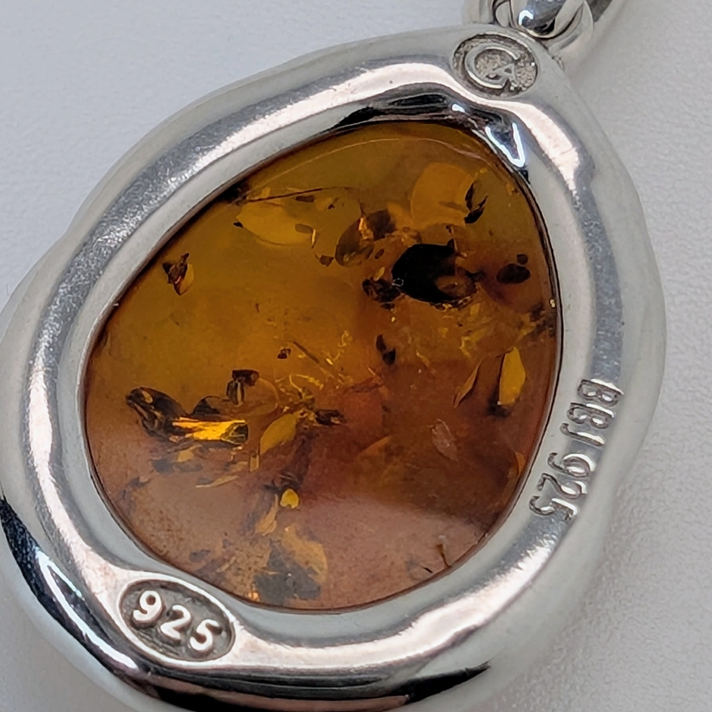 Baltic Amber S925 Sterling Silver Pendant - Picture 4 of 5